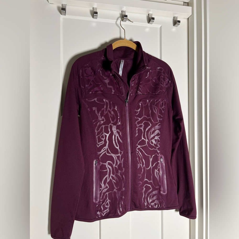 Fabletics Full Zip Cold Weather Jacket Small - Picture 2 of 10